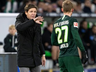 Coach Glasner (l.) und Arnold Coach Glasner (l.) und Arnold