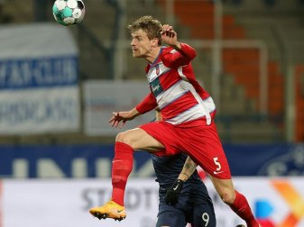 Hüsing erzielt das 2:0 für Heidenheim Hüsing erzielt das 2:0 für Heidenheim