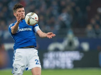 Huntelaar geht nach seinem Faserriss von einer längeren Pause aus, strebt aber dennoch eine möglichst schnelle Genesung an. Foto: picture alliance / dpa Huntelaar geht nach seinem Faserriss von einer längeren Pause aus, strebt aber dennoch eine möglichst schnelle Genesung an. Foto: picture alliance / dpa