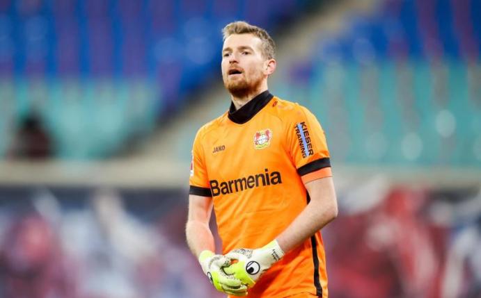 Leverkusens Torwart Lukas Hradecky fehlt derzeit aufgrund einer Fersenverletzung. Foto: Jan Woitas/dpa-Zentralbild/dpa
