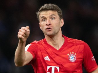 Bayern-Star Thomas Müller kann das Ende seiner Quarantäne kaum erwarten. Foto: Soeren Stache/dpa-Zentralbild/dpa Bayern-Star Thomas Müller kann das Ende seiner Quarantäne kaum erwarten. Foto: Soeren Stache/dpa-Zentralbild/dpa