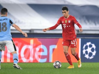 Münchens Jamal Musiala (r) zeigte gegen Lazio eine starke Leistung. Foto: Giuseppe Maffia/dpa Münchens Jamal Musiala (r) zeigte gegen Lazio eine starke Leistung. Foto: Giuseppe Maffia/dpa