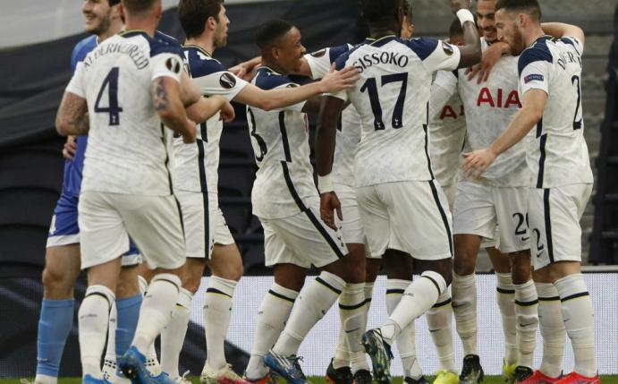 Tottenham steht im Achtelfinale