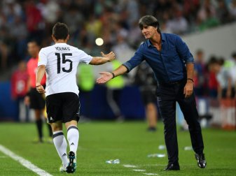 Amin Younes hofft auf eine Nominierung von Joachim Löw Amin Younes hofft auf eine Nominierung von Joachim Löw