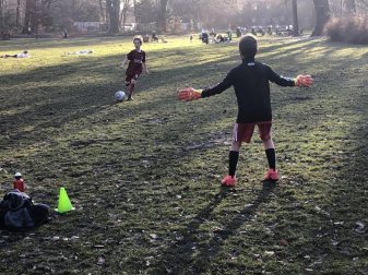 Nachwuchsfußball findet derzeit nicht auf Vereinsebene statt. Foto: Christian Kunz/dpa Nachwuchsfußball findet derzeit nicht auf Vereinsebene statt. Foto: Christian Kunz/dpa