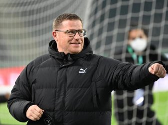 Wird sich auch bei Niederlagen nicht vorzeitig von Trainer Rose trennen: Mönchengladbachs Sportdirektor Max Eberl. Foto: Federico Gambarini/dpa-Pool/dpa Wird sich auch bei Niederlagen nicht vorzeitig von Trainer Rose trennen: Mönchengladbachs Sportdirektor Max Eberl. Foto: Federico Gambarini/dpa-Pool/dpa