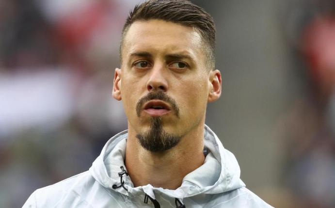 Kommt als TV-Experte offenbar gut an: Ex-Nationalspieler Sandro Wagner. Foto: Christian Charisius/dpa
