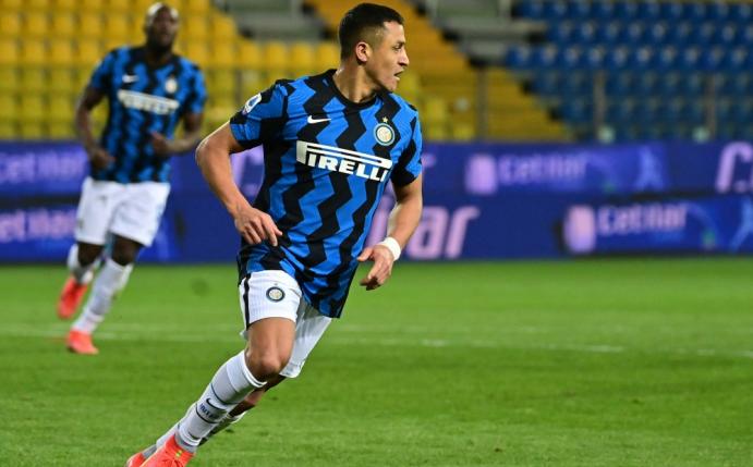 Alexis Sanchez trifft doppelt