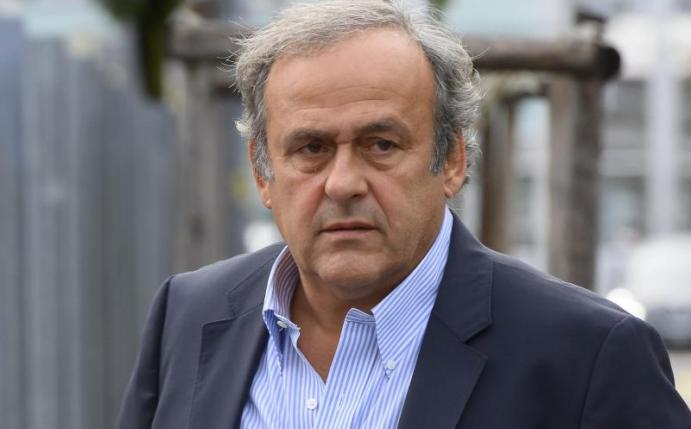 Der ehemalige UEFA-Chef Michel Platini genießt derzeit «den Luxus, Zeit zu haben». Foto: Anthony Anex/KEYSTONE/dpa