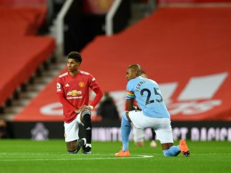 Rashford (l.) wurde Opfer rassistischer Beleidigungen Rashford (l.) wurde Opfer rassistischer Beleidigungen