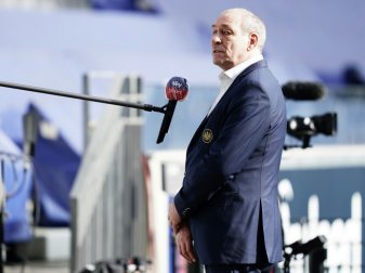 Peter Fischer wünscht sich mehr Courage gegen Rechts