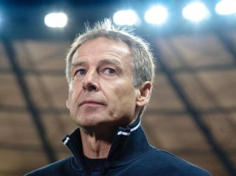 Klinsmann sieht nach seinem Abgang vor gut einem Jahr Hertha BSC nach der Berufung von Carsten Schmidt zum Vorstandsvorsitzenden wieder auf dem richtigen Kurs. Foto: Soeren Stache/dpa-Zentralbild/dpa Klinsmann sieht nach seinem Abgang vor gut einem Jahr Hertha BSC nach der Berufung von Carsten Schmidt zum Vorstandsvorsitzenden wieder auf dem richtigen Kurs. Foto: Soeren Stache/dpa-Zentralbild/dpa
