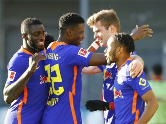 Leipzig gewinnt mit einem 3:0 in Freiburg Leipzig gewinnt mit einem 3:0 in Freiburg