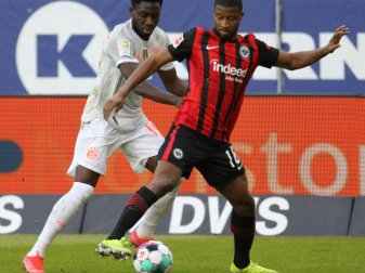 Almamy Toure (r) muss verletzungsbedingt aussetzen