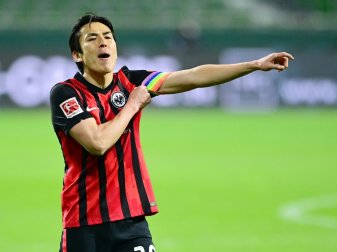 Frankfurts Kapitän Hasebe verlängert bis 2022