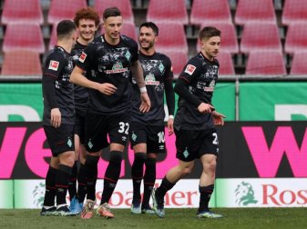 Die Bremer wollen den nächsten Schritt in Richtung Klassenerhalt machen. Foto: Rolf Vennenbernd/dpa