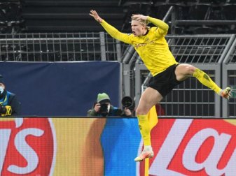 BVB-Stürmer Erling Haaland feiert das Tor zum 2:0. Foto: Bernd Thissen/dpa-Pool/dpa BVB-Stürmer Erling Haaland feiert das Tor zum 2:0. Foto: Bernd Thissen/dpa-Pool/dpa