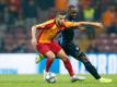 Muss Galatasaray Istanbul verlassen: Younes Belhanda (l). Foto: Bruno Fahy/BELGA/dpa