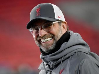 Hat nach dem Spiel gegen Leipzig allen Grund zur Freude: Liverpools Trainer Jürgen Klopp. Foto: Marton Monus/dpa Hat nach dem Spiel gegen Leipzig allen Grund zur Freude: Liverpools Trainer Jürgen Klopp. Foto: Marton Monus/dpa
