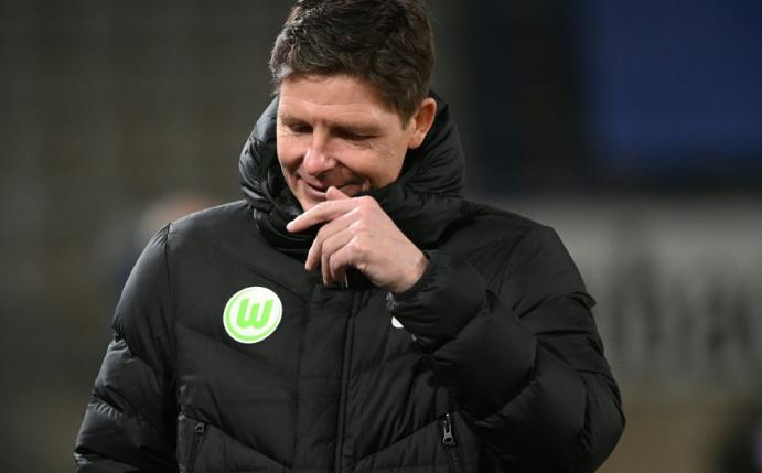 Wolfsburgs Trainer Oliver Glasner