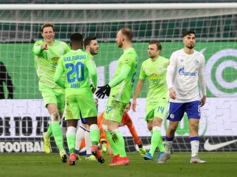 Starke Wolfsburger bezwingen Schalke 5:0