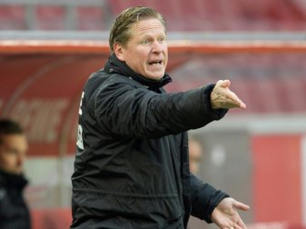 Trainer Gisdol und Köln verlieren bei Union Berlin 1:2 Trainer Gisdol und Köln verlieren bei Union Berlin 1:2