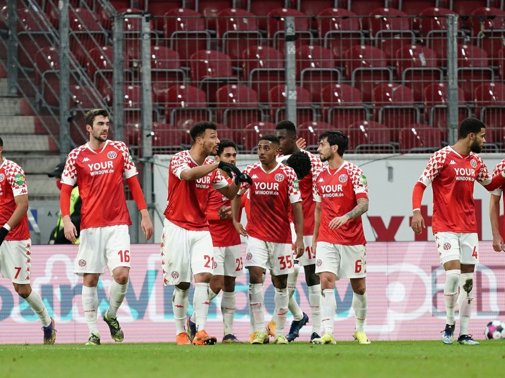 Im Duell mit Freiburg holt Mainz drei Punkte