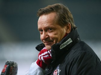 Horst Heldt setzt großes Vertrauen in Markus Gisdol Horst Heldt setzt großes Vertrauen in Markus Gisdol