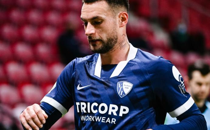 Blum ist gegen den HSV mit Rot vom Platz geflogen