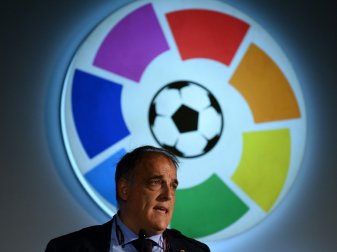 Tebas hofft auf Zuschauerrückkehr Mitte April Tebas hofft auf Zuschauerrückkehr Mitte April