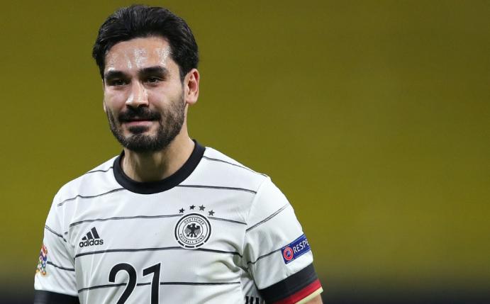 Ilkay Gündogan muss abwarten
