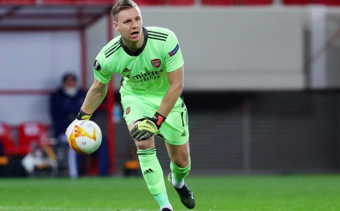 Leno und der FC Arsenal erreichen das Viertelfinale