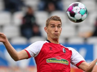 Kann sich ein Karriereende auch bei einem anderen Club als dem SC Freiburg vorstellen: Nils Petersen in Aktion. Foto: Tom Weller/dpa Kann sich ein Karriereende auch bei einem anderen Club als dem SC Freiburg vorstellen: Nils Petersen in Aktion. Foto: Tom Weller/dpa