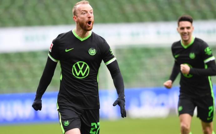 Hätte sich über ein Einladung von Bundestrainer Joachim Löw gefreut: Wolfburg-Profi Maximilian Arnold. Foto: Carmen Jaspersen/dpa