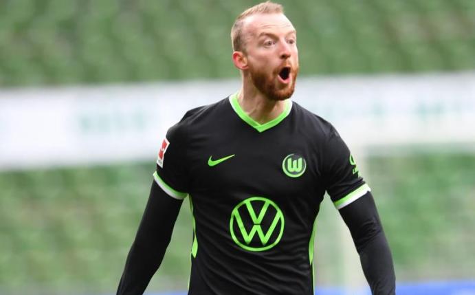 Maximillian Arnold jubelt über das 1:0 in Bremen. Foto: Carmen Jaspersen/dpa