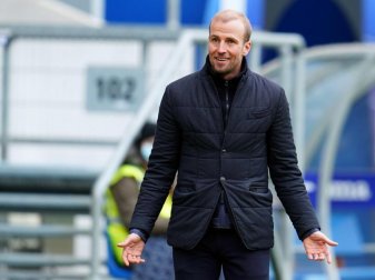 Ratlos: Hoffenheim-Coach Sebastian Hoeneß. Foto: Uwe Anspach/dpa Ratlos: Hoffenheim-Coach Sebastian Hoeneß. Foto: Uwe Anspach/dpa