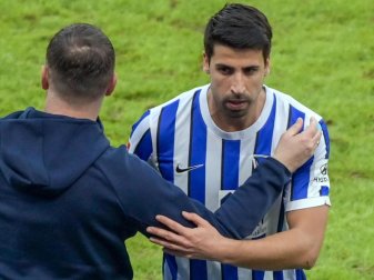 Muss von Hertha-Coach Pal Dardai etwas gebremst werden: Sami Khedira. Foto: Soeren Stache/dpa POOL/dpa Muss von Hertha-Coach Pal Dardai etwas gebremst werden: Sami Khedira. Foto: Soeren Stache/dpa POOL/dpa