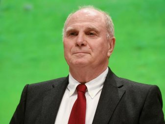 Arbeitet nun als Fußball-Experte im TV: Uli Hoeneß. Foto: Tobias Hase/dpa Arbeitet nun als Fußball-Experte im TV: Uli Hoeneß. Foto: Tobias Hase/dpa