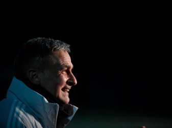 Stefan Kuntz will sich vorerst nicht mit der Bundestrainerfrage beschäftigen. Foto: Marton Monus/dpa Stefan Kuntz will sich vorerst nicht mit der Bundestrainerfrage beschäftigen. Foto: Marton Monus/dpa