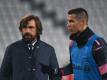 Juventus-Trainer Pirlo (l.) und Topstar Ronaldo