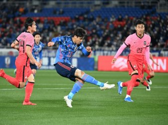 Japan bezwingt Südkorea 3:0 Japan bezwingt Südkorea 3:0