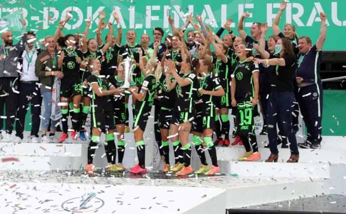 Frauen Dfb Pokal Der Frauen Ard Ubertragt Halbfinal Kracher News Fussballdaten