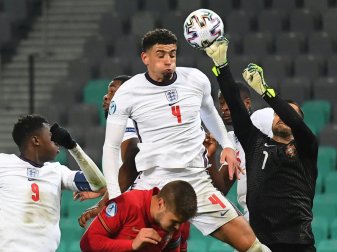 England steht in der EM-Vorrunde kurz vor dem Aus England steht in der EM-Vorrunde kurz vor dem Aus