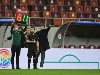 Löw wird wohl personelle Veränderungen vornehmen Löw wird wohl personelle Veränderungen vornehmen