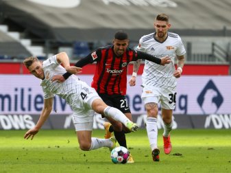 Sehnenverletzung: Ragnar Ache (M.) muss länger pausieren