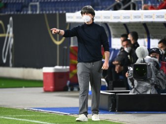 Löw lässt Rückkehr von Müller und Hummels offen Löw lässt Rückkehr von Müller und Hummels offen