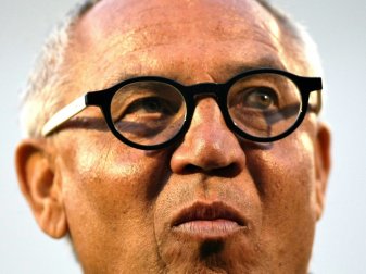 Felix Magath für vorzeitige Löw-Trennung Felix Magath für vorzeitige Löw-Trennung