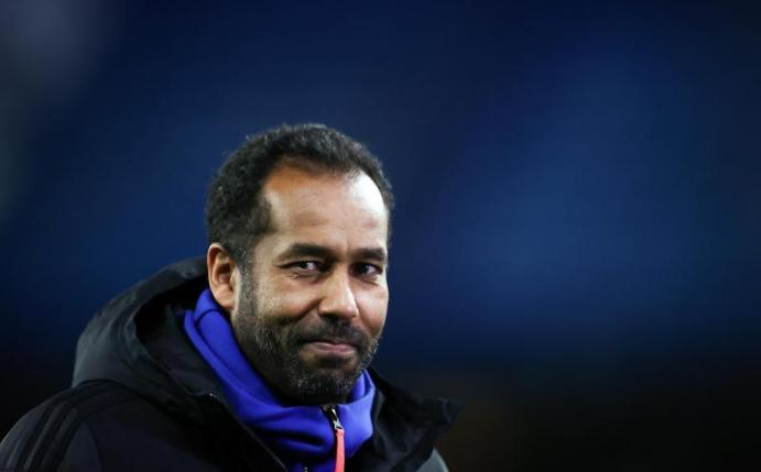 Will mit dem Traditionsclub nach drei Jahren wieder in die Bundesliga zurück: HSV-Trainer Daniel Thioune. Foto: Christian Charisius/dpa