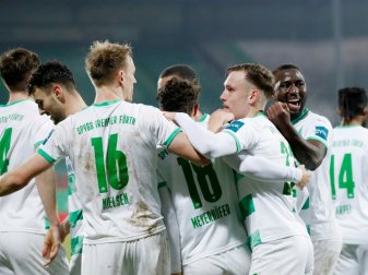Fürth sichert sich in den letzten Minuten den Sieg Fürth sichert sich in den letzten Minuten den Sieg