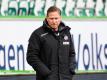 Kölns Trainer Markus Gisdol steht am Spielfeldrand. Foto: Swen Pförtner/dpa